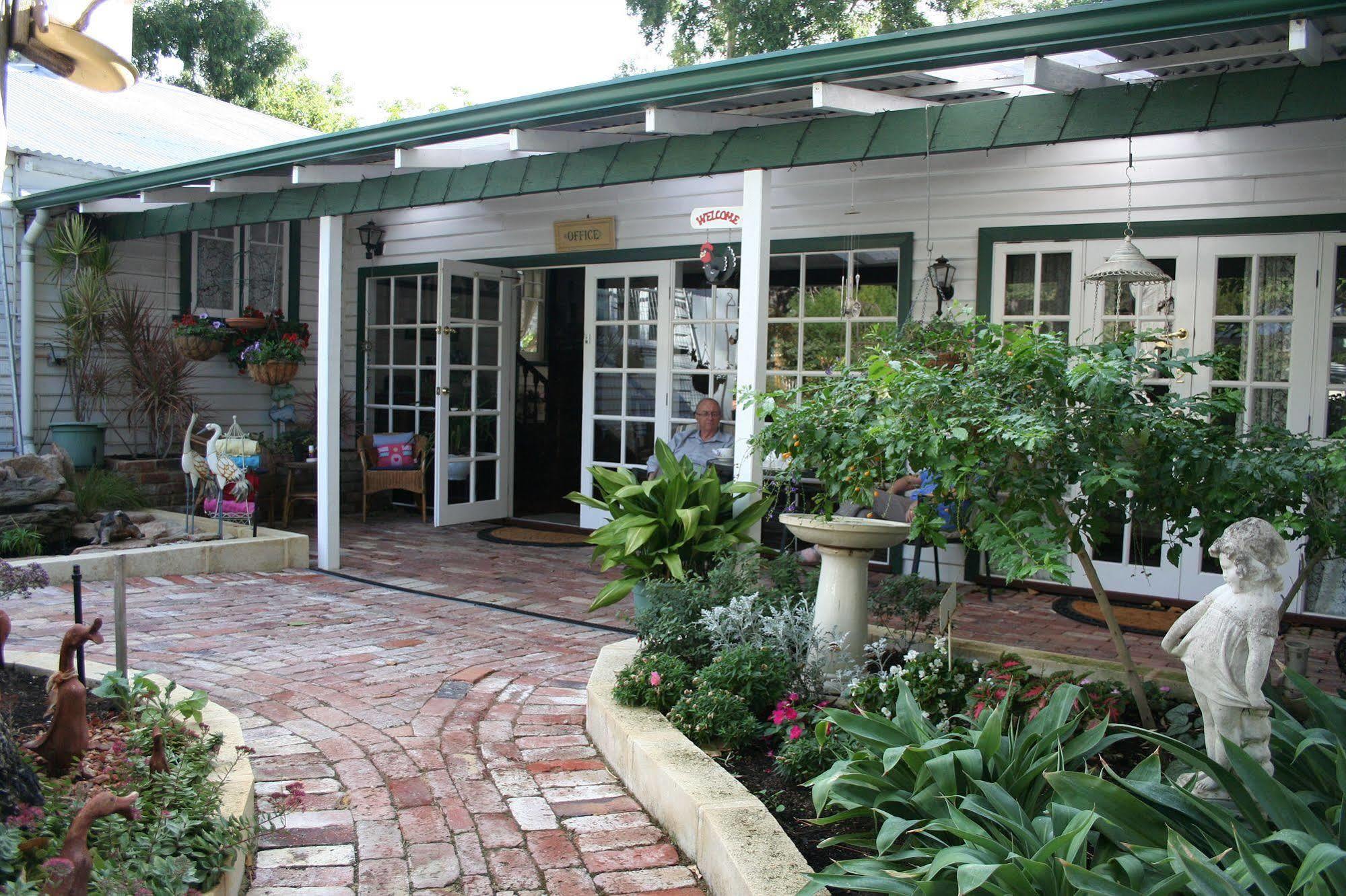 Rosebridge House Bed & Breakfast Adult Retreat Gooseberry Hill Exterior foto